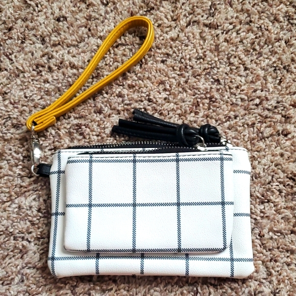 wild fable Accessories - Wild Fable Wristlet